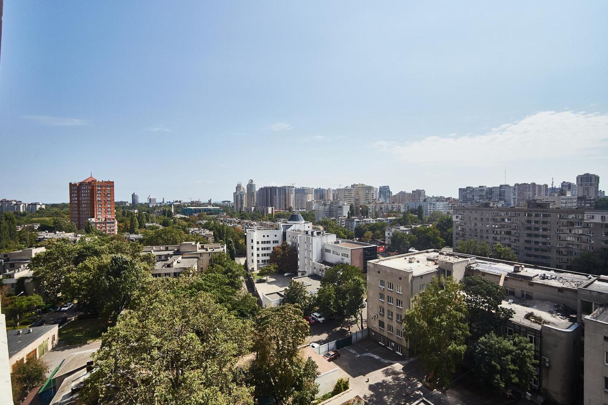 City Rooms Acropolis Одесса Экстерьер фото